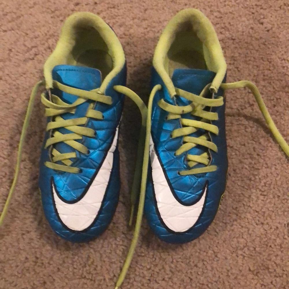 Nike Hypervenom Soccer cleats-kids